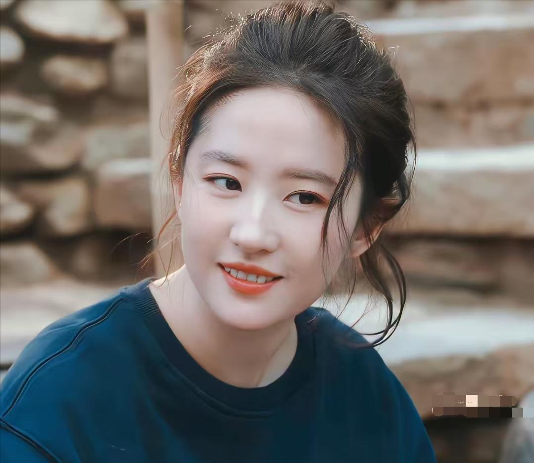 刘亦菲谣言二十年_刘亦菲干爹包养谣言真相_你知道那些明星黑料是什么,