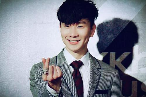 娱乐圈不好混吗_富二代明星 继承家产 娱乐圈明星家庭背景